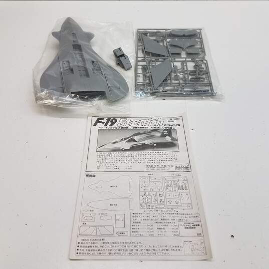 Vintage ARII F-19 Stealth Fighter 1987 1:48 Model Kit #A346 Dual Seat Version IOB image number 6