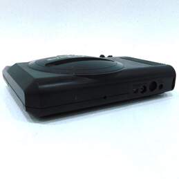 Sega Genesis  Model 1 Console alternative image