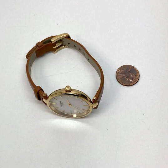 Designer Kate Spade KSW1156 Gold-Tone Brown Leather Belt Analog Wristwatch image number 3