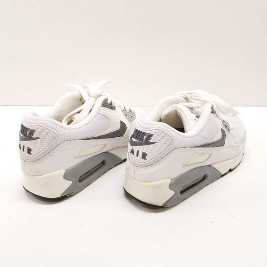 Nike Air Max 90 Gore Tex Sneakers Photon Dust Summit White 7.5 image number 4