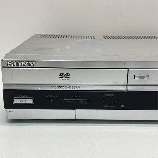 Sony DVD Player/Video Cassette Recorder SLV-D360P image number 2