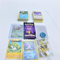 Pokemon TCG Lot of 100+ Cards w/ Holofoils and Rares