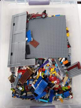 9 lb Bulk of Assorted Lego Building Bricks alternative image