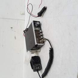 VTG. Royce 23 Channel CB Radio Reciever W/Mic & Gyro-Lock Synthesizer & Car Plug -Untested P/R+