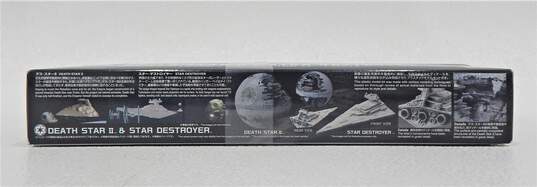 Sealed Bandai Star Wars Death Star II & Star Destroyer Model Kit image number 2