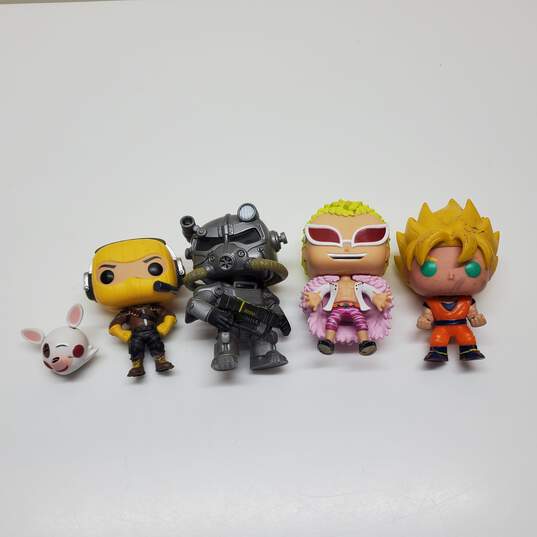 Mixed Lot of Loose Funko Pop Vinyl Figure- Games/Anime image number 3