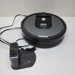 iRobot Roomba Model 960R Robot Vacuum