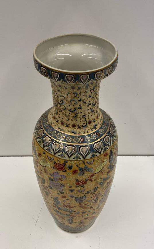 Oriental Ceramic Floor Vase 23.5 Inch Tall Chinoiserie Floor Vase image number 2