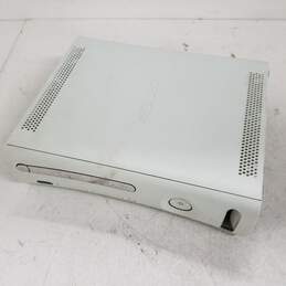 Microsoft Xbox 360 for Parts and Repair