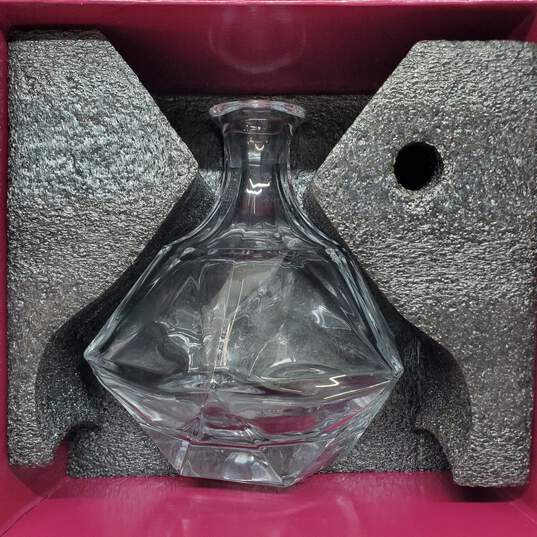 FineDine Crystal Glass Decanter in Original Box image number 3