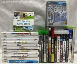Lot of 26 Video Games