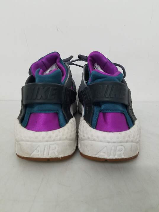 Nike Air Huarache Run Grey Women's Shoes  - Size 8 image number 4