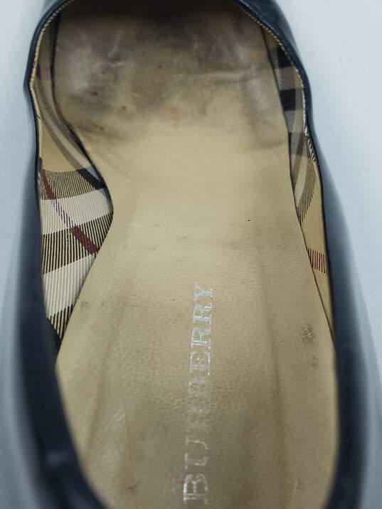 Authentic Burberry Black Classic Pump W 7.5 image number 8