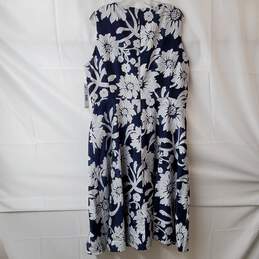 Preston and York Women's Blue Sleeveless Floral Design Polyester Dress Size 18 alternative image