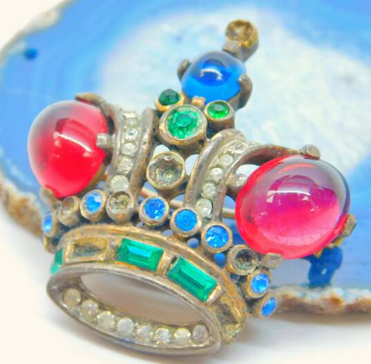 Vintage Crown Trifari Alfred Philippe Gilded Sterling Jelly Belly Small Crown Brooch 12.3g image number 2
