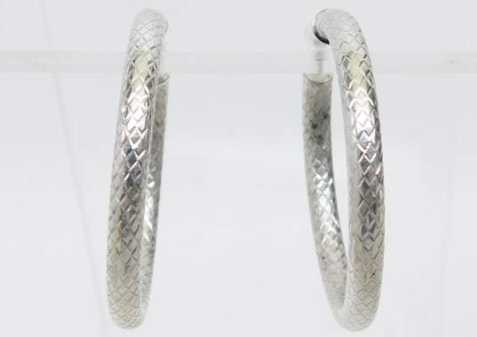 Contemporary 925 Lattice Etched Tube Hoop Earrings & Diamond Cut Textured Stacking Bangle Bracelets 26.5g image number 5