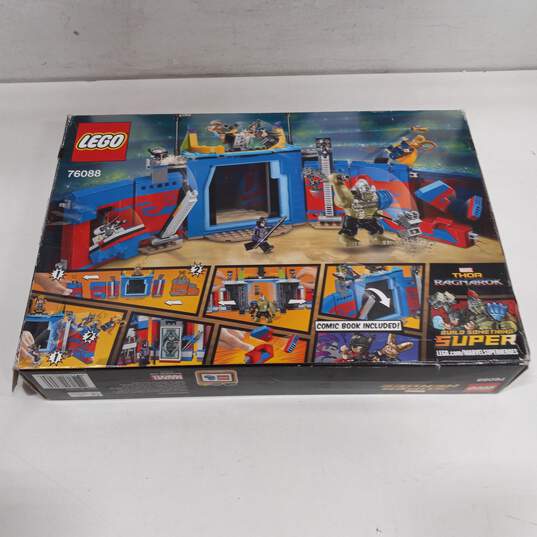Lego Super Heroes Thor vs Hulk Arena Clash In Box image number 5