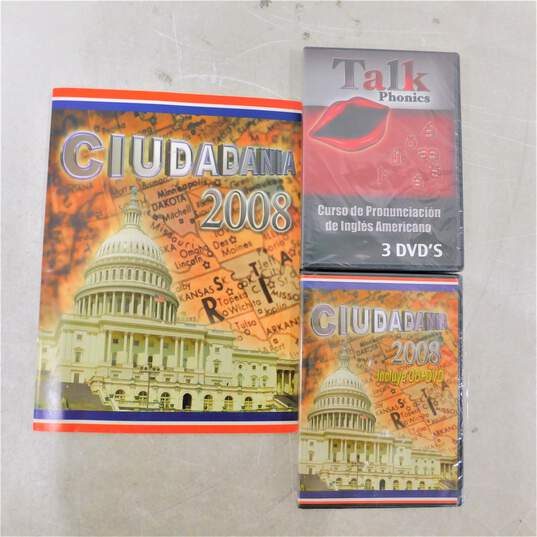 Ciudadania 2008 Disc/Booklet and Talk Phonics American English Pronunciation Course Disc (Sealed) image number 1