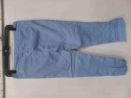 Renuar Light Blue Slacks/Capri Pants Women's Size 6 alternative image