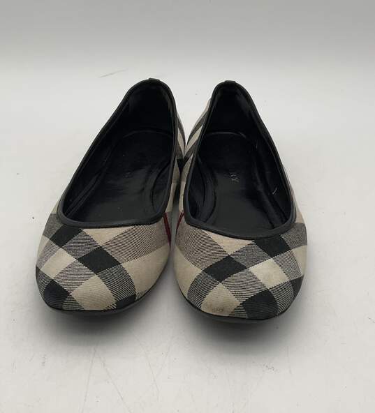 Burberry Women's Black and Beige Flats Size 39.5 With Box image number 3
