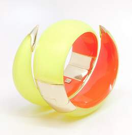 Alexis Bittar Neon Yellow Carved Lucite Double Wrap Hinged Bracelet 90.3g