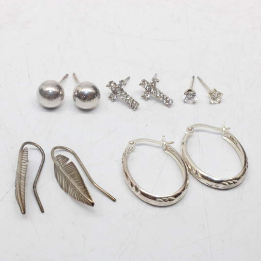 Assortment of 5 Pairs Sterling Silver Earrings - 6.0g image number 1