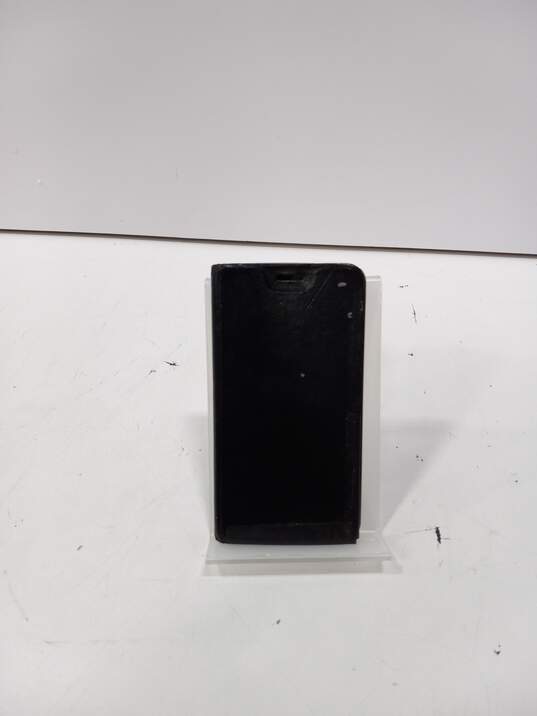 LG Stylo 2 Plus Smart Phone In Black Case image number 5
