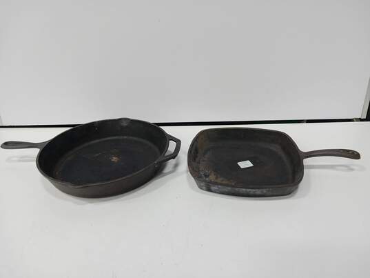 Pair of Cast Iron Skillets image number 1