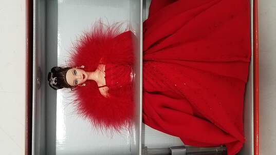 Limited Edition 2000 Ferrari Barbie Doll Mattel image number 9