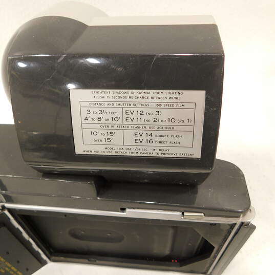 Polaroid 900 Electric Eye Folding Handheld Land Camera W/ Case & Light image number 16