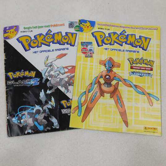 Lot of 2 Very Rare German B&W Pokemon Magazines 2013 Panini image number 1