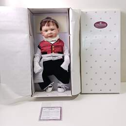 Ashton-Drake Galleries Sullivan Picture-Perfect Baby Porcelain Collector Doll IOB