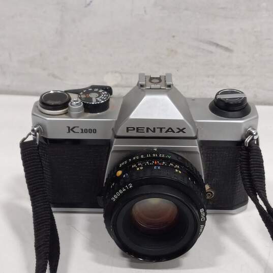 Pentax K1000 Film Camera image number 2