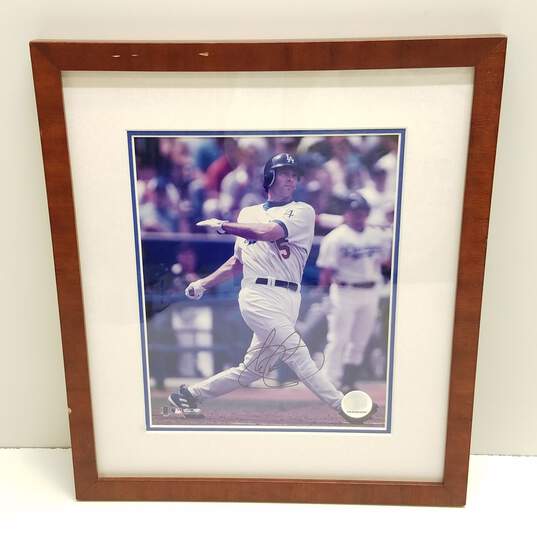 Framed & Matted Shawn Green Los Angeles Dodgers Signed 8x10 Photo with COA image number 1