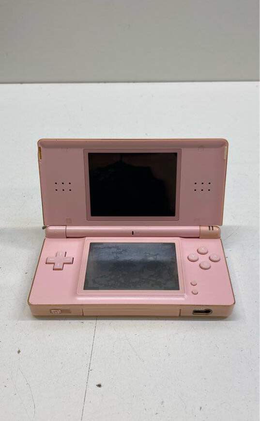 Nintendo DS Lite- Pink image number 2
