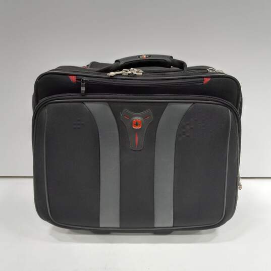 Wenger Swiss Gear 2-Wheel Rolling Pull Handle Carry-On Luggage image number 1
