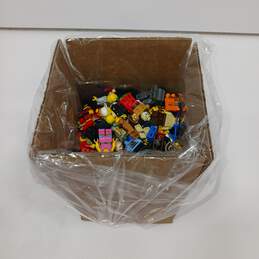 1.7 Lbs. Of Assorted Lego Minifigures