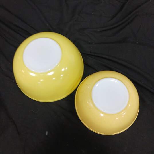 Two Vintage Pyrex Yellow Mixing Bowls image number 3