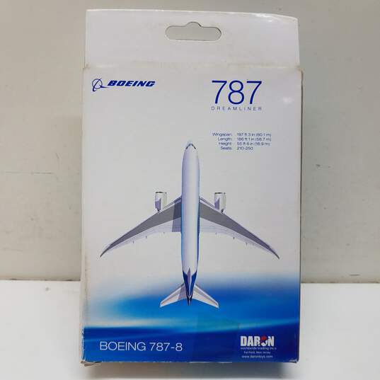 Boeing 787-8 Dreamliner Model Toy NOS image number 2