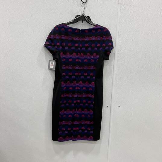 NWT Womens Multicolor V-Neck Short Sleeve Back Zip Sheath Dress Size 10 image number 2