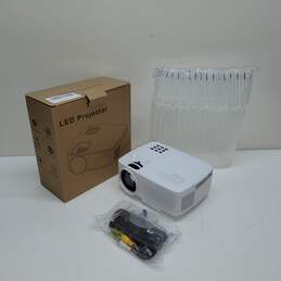 Untested LED Home Projector for Audio / Video / Picture w/ Built in Speaker IOB Listing 03 P/R