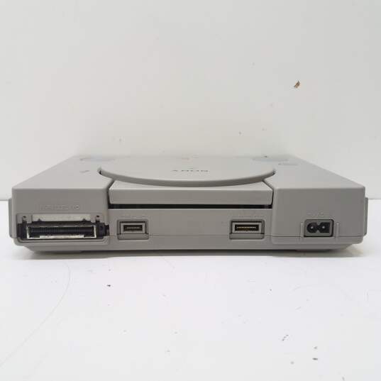 Sony Playstation SCPH-5501 console - gray image number 3