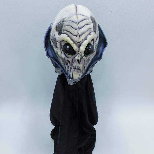 Halloween Alien Mask Costume Or Decoration image number 1