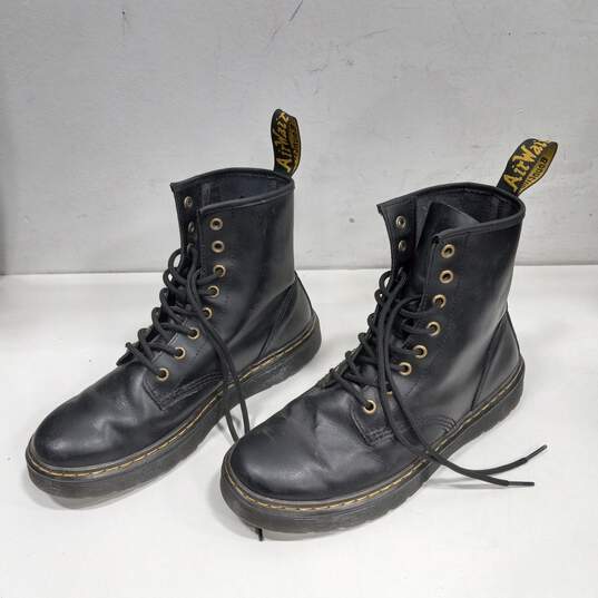 Dr. Martens Unisex Black Leather Sneaker Boots Size 7 image number 2