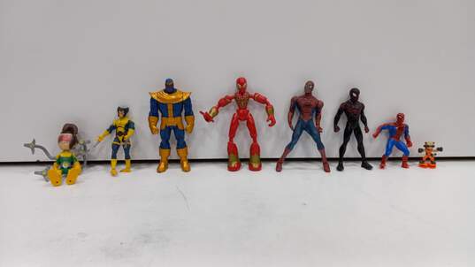 Lot of 27 Assorted Marvel Superheroes & Villains Figures image number 7