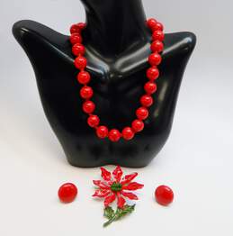 Vintage Goldtone Red Glass Ball Beaded Necklace Circle Screw Back Earrings & Enamel Poinsettia Flower Brooch 83.4g