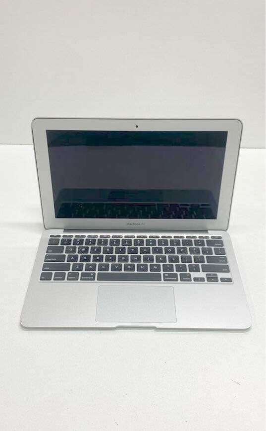 Apple MacBook Air (11", A1370) FOR PARTS/REPAIR image number 1
