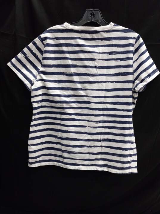 Women's Short Sleeve Shirt Size XXL image number 3