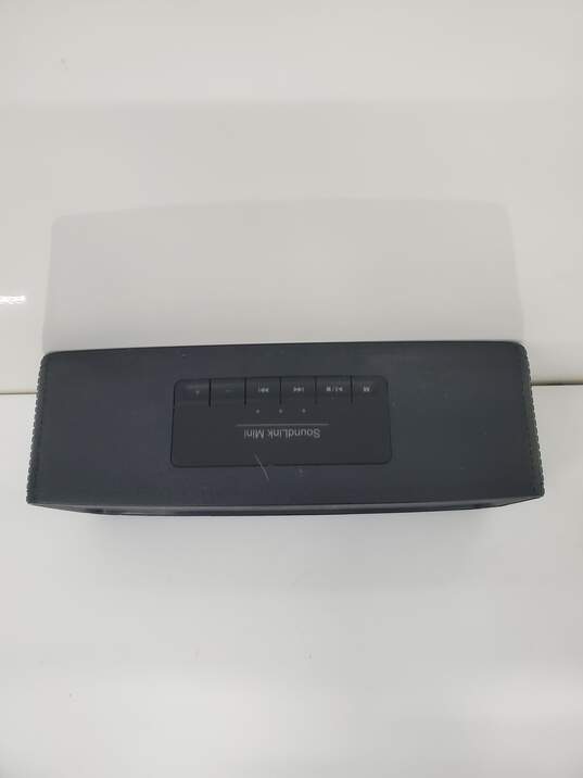 Bose SoundLink Mini II Bluetooth Speaker Untested image number 3