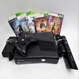 Xbox 360 w/ Kinect Controller Fable Halo COD